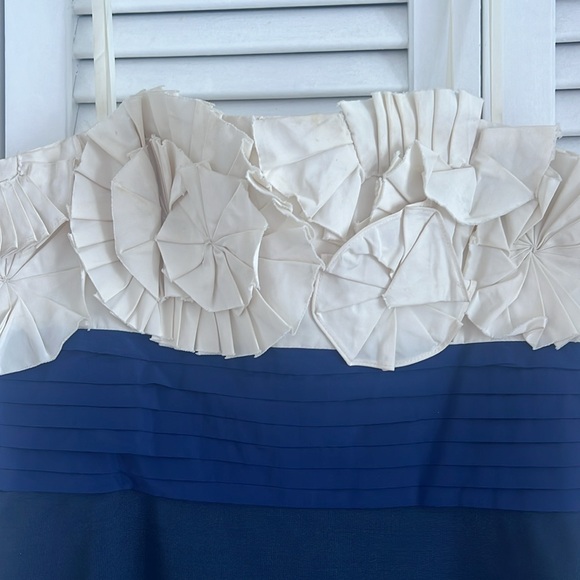 Beautiful midi dress - Picture 2 of 2